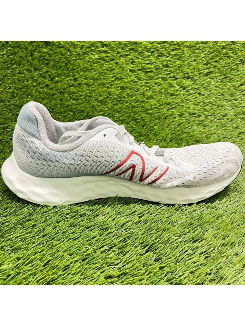 New Balance 520 v8 Mens Size 10.5 Gray Red White Athletic Running Shoes Sneakers